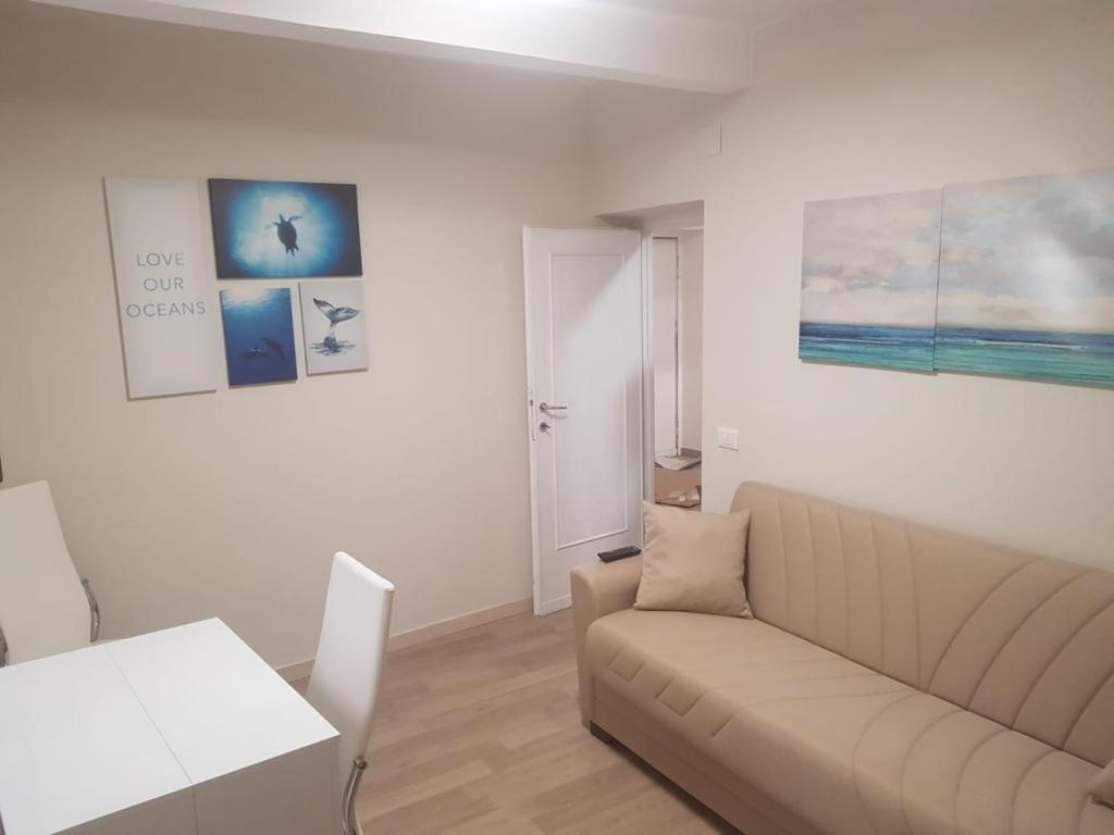 Trilocale Nel Centro Di Sampierdarena Διαμέρισμα Γένοβα Εξωτερικό φωτογραφία
